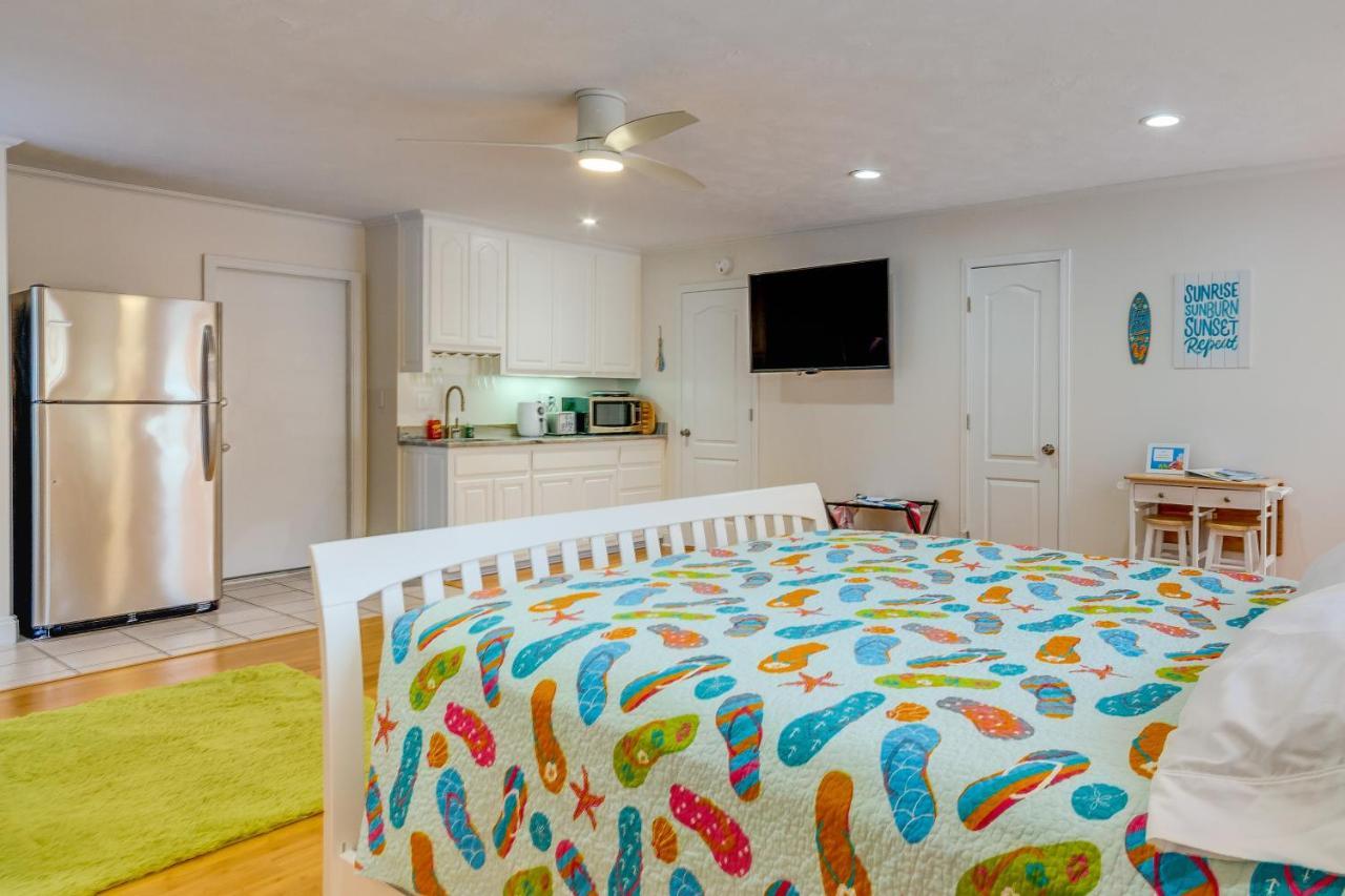 Gulf Breeze Vacation Rental For 2 With Pool Access! Экстерьер фото