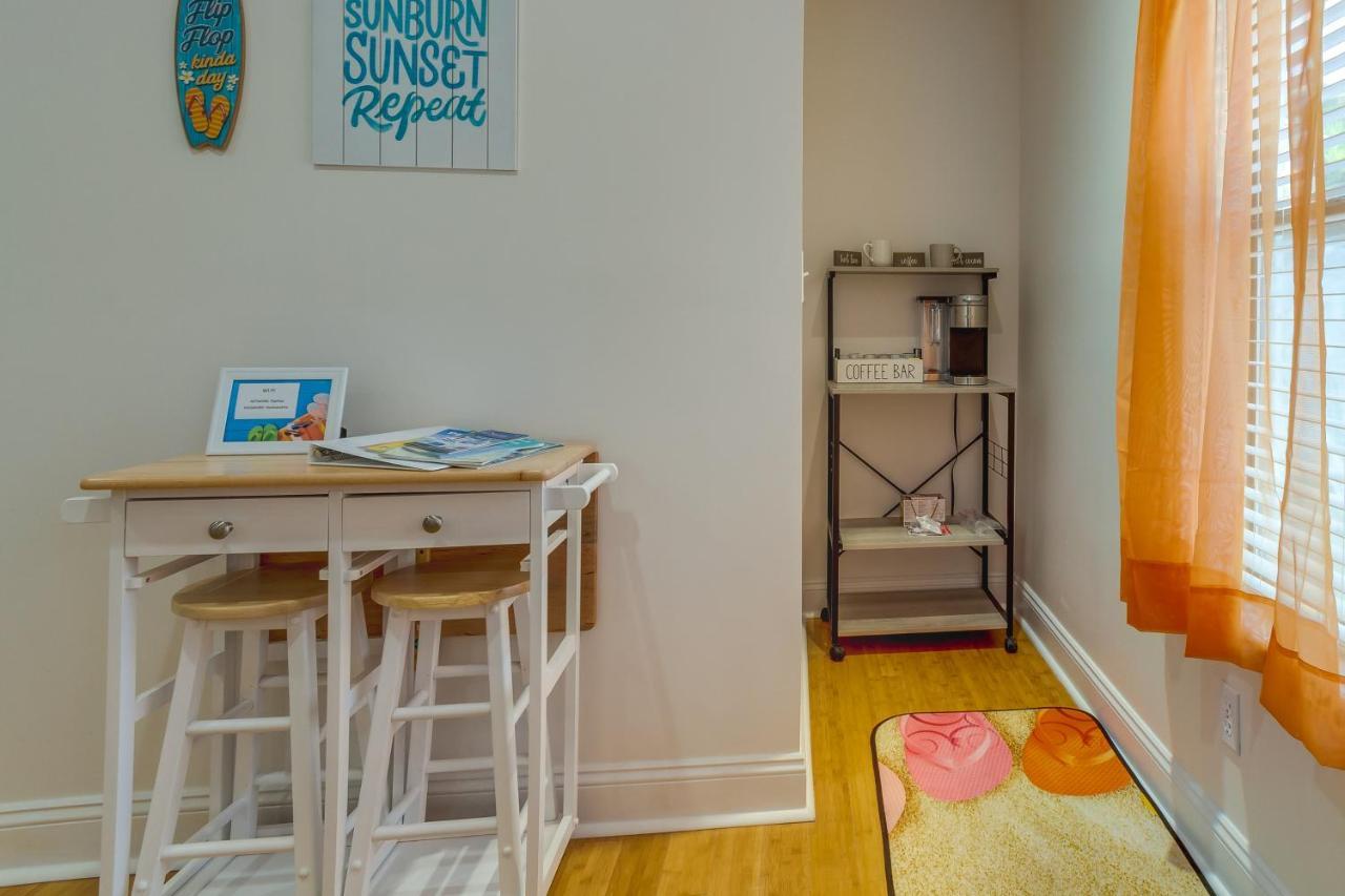 Gulf Breeze Vacation Rental For 2 With Pool Access! Экстерьер фото