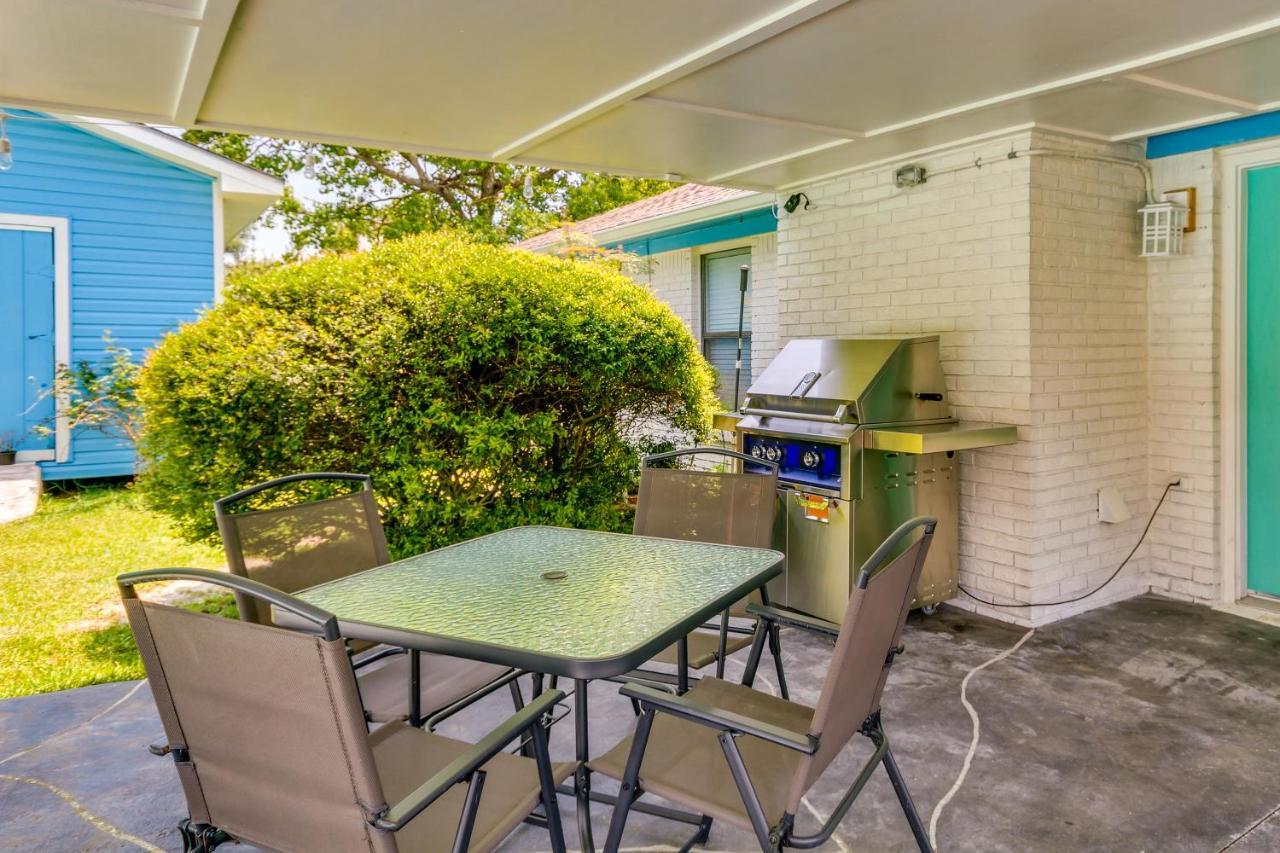 Gulf Breeze Vacation Rental For 2 With Pool Access! Экстерьер фото
