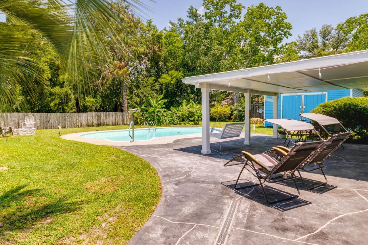 Gulf Breeze Vacation Rental For 2 With Pool Access! Экстерьер фото