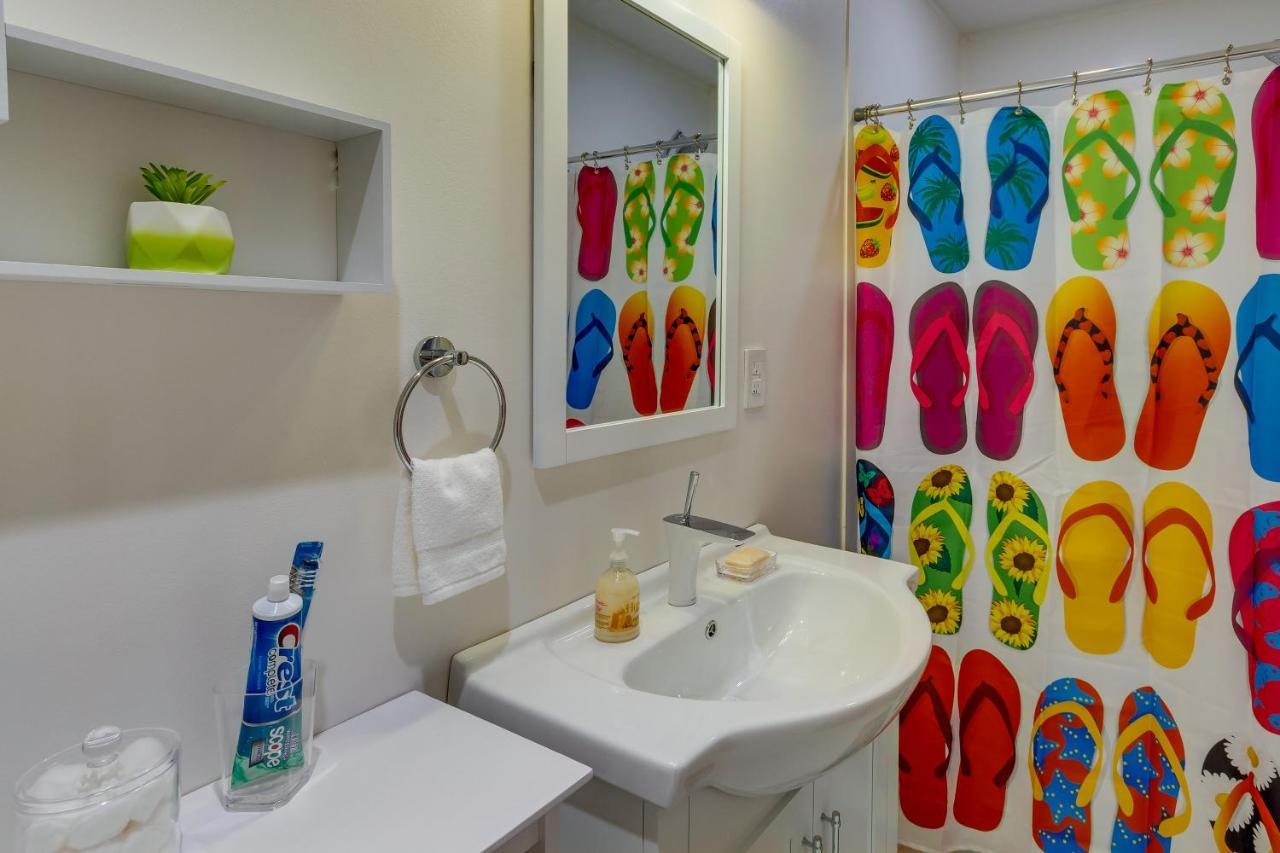 Gulf Breeze Vacation Rental For 2 With Pool Access! Экстерьер фото